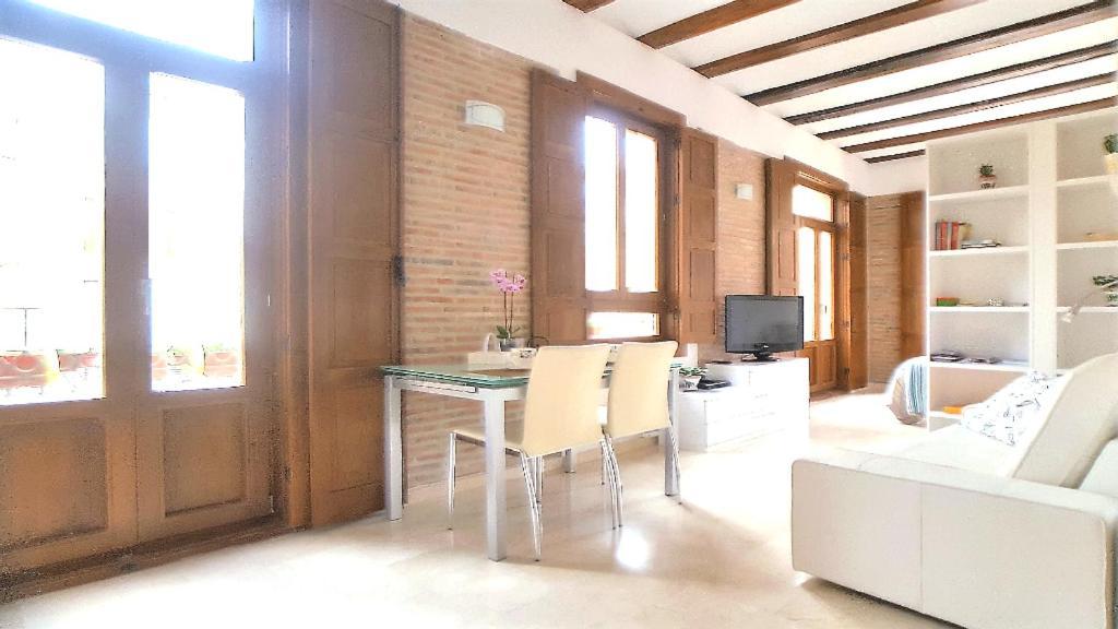 Plaza Redonda Flats Apartment Valencia Exterior photo